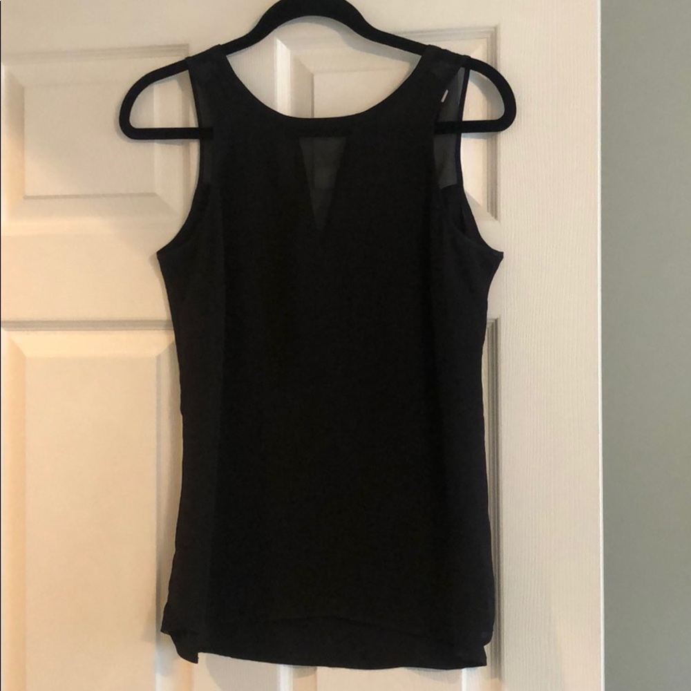 Banana republic small tank Excellent condition